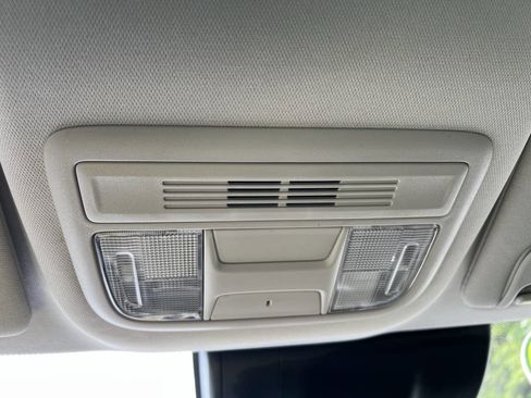 Used 2019 Honda Insight EX image 25