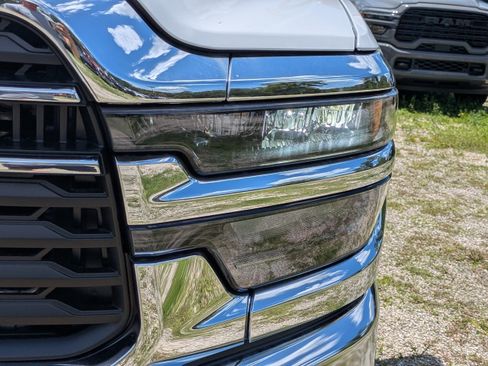 New 2026 RAM 3500 Tradesman AWD/4WD image 10