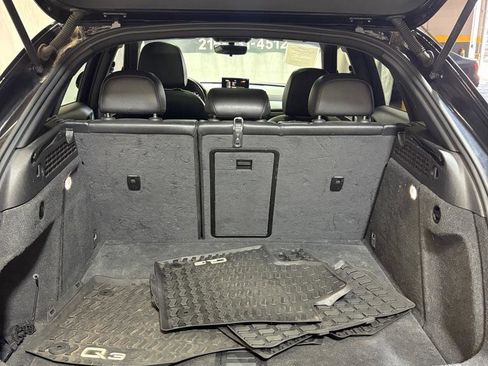 Used 2018 Audi Q3 2.0T Premium image 9