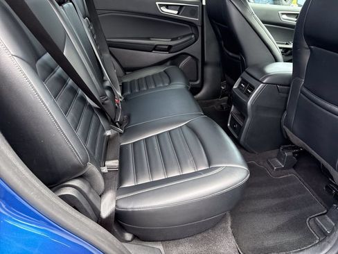 Used 2024 Ford Edge SEL AWD/4WD image 15