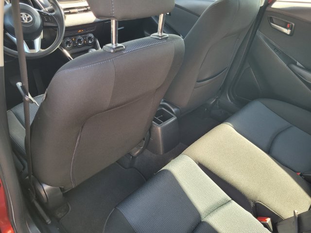 Used 2017 Toyota Yaris iA FWD image 12