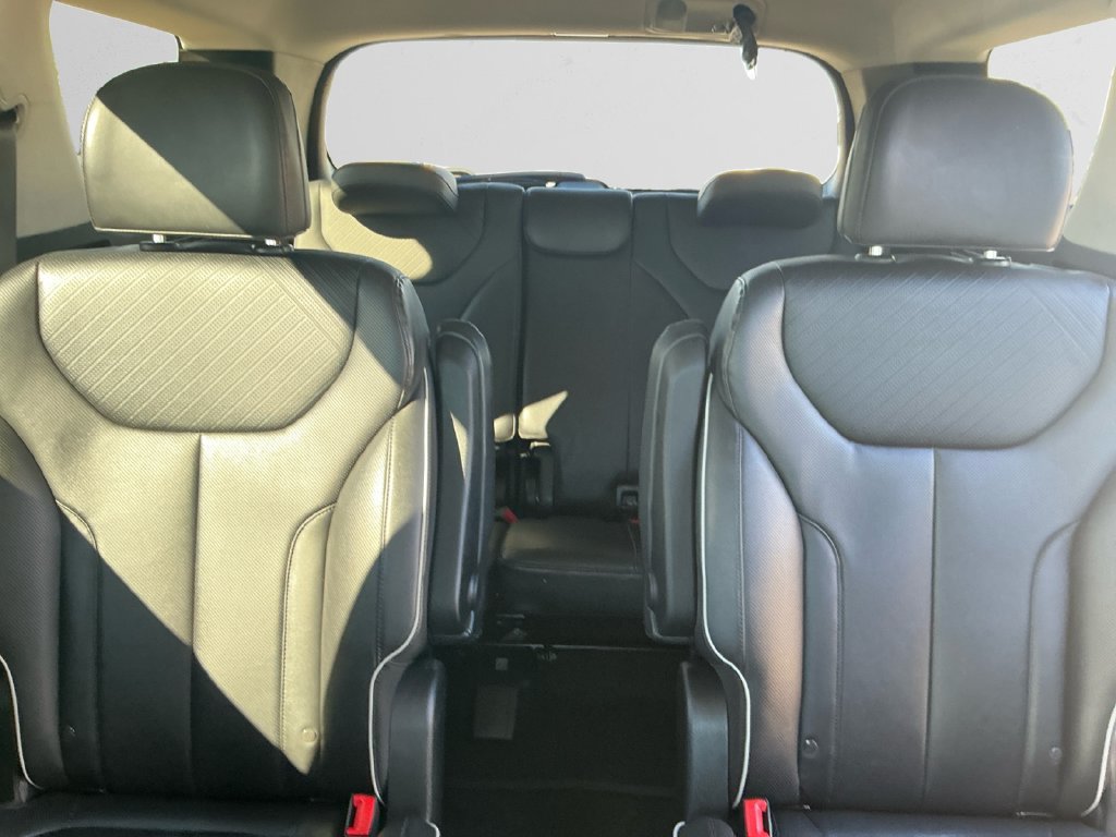 Used 2025 Hyundai Palisade SEL AWD/4WD image 13