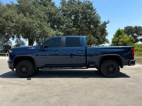 Used 2021 Chevrolet Silverado 2500 LT w/ Z71 Sport Edition AWD/4WD image 8
