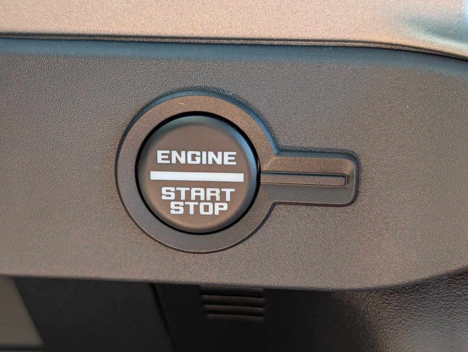 Used 2026 Ford Bronco Outer Banks AWD/4WD image 26