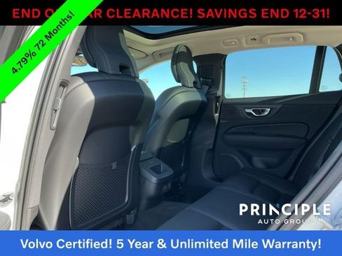 Certified 2025 Volvo V60 B5 Cross Country Plus image 29