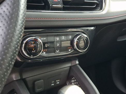 Certified 2024 Chevrolet TrailBlazer RS w/ Convenience Package AWD/4WD image 18