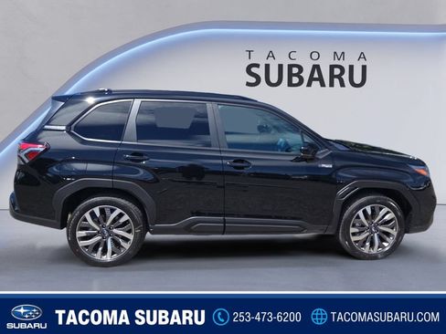 New 2026 Subaru Forester Touring AWD/4WD image 6
