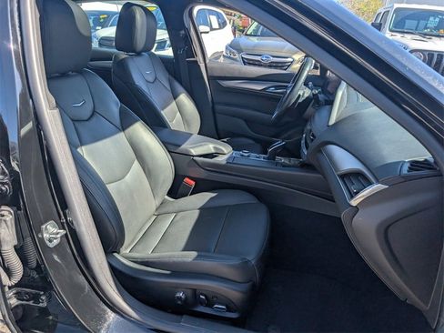 Used 2025 Cadillac CT5 Premium Luxury image 18