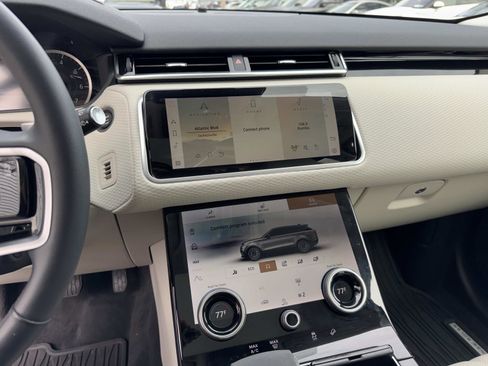 Used 2023 Land Rover Range Rover Velar S image 26