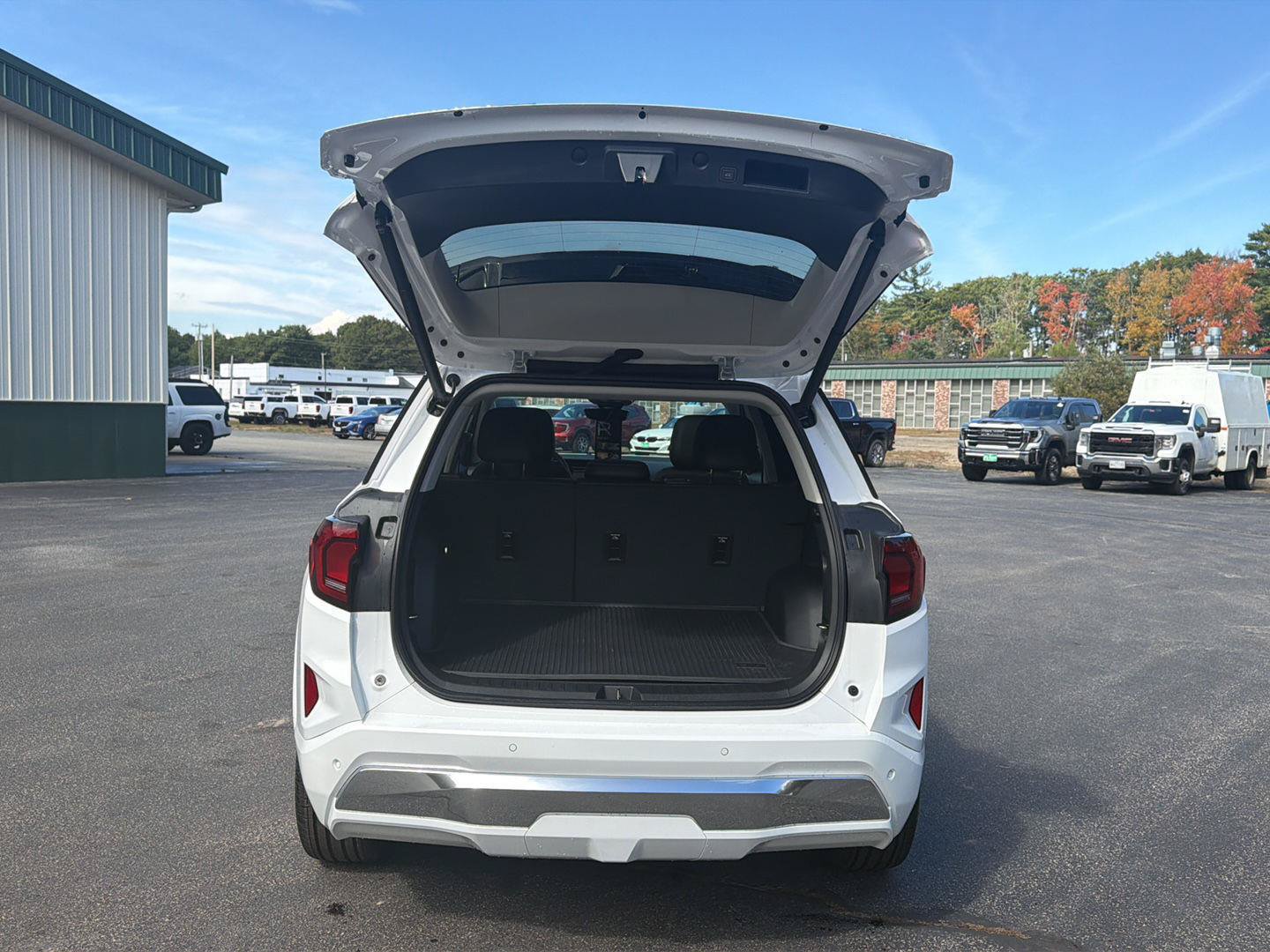 New 2027 GMC Terrain Denali w/ LPO, Floor Liner Package AWD/4WD image 18