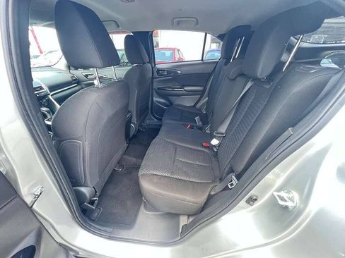 Used 2020 Mitsubishi Eclipse Cross LE FWD image 10
