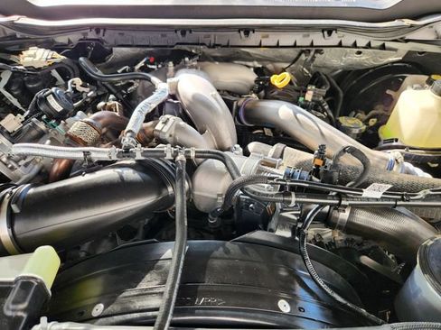 Used 2025 Ford F250 Lariat w/ FX4 Off-Road Package AWD/4WD image 30