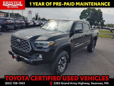 Certified 2023 Toyota Tacoma TRD Off-Road AWD/4WD image 3