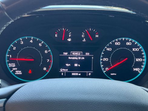 Certified 2023 Chevrolet Traverse LT image 25