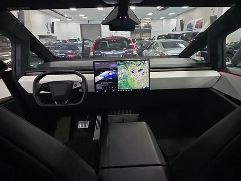 Used 2024 Tesla Cybertruck AWD Crew Cab image 2