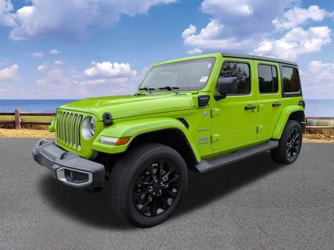 Used 2021 Jeep Wrangler Unlimited Sahara image 3