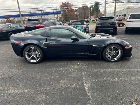 Used 2013 Chevrolet Corvette Grand Sport w/ 2LT Preferred Equipment Group image 4
