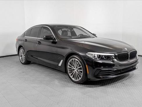 Used 2020 BMW 530i w/ Convenience Package image 11