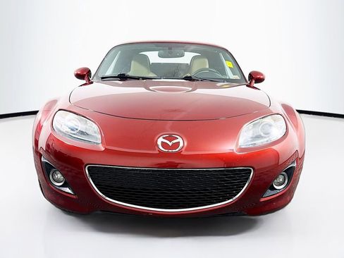 Used 2011 MAZDA MX-5 Miata Grand Touring w/ Premium Pkg RWD image 4