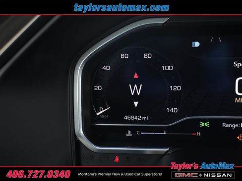 Used 2022 GMC Sierra 1500 AT4 w/ AT4 Premium Package image 8