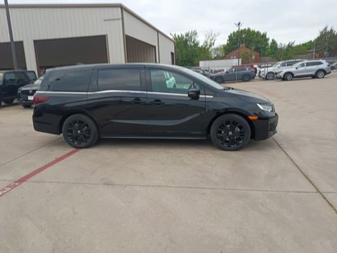 Used 2025 Honda Odyssey Sport-L image 7