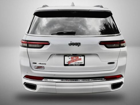 Used 2021 Jeep Grand Cherokee L Overland w/ Luxury Tech Group IV AWD/4WD image 6