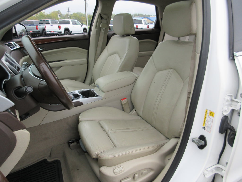 Certified 2016 Cadillac SRX Performance w/ Driver Awareness Package AWD/4WD image 21