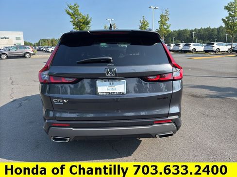 Certified 2025 Honda CR-V Sport image 6