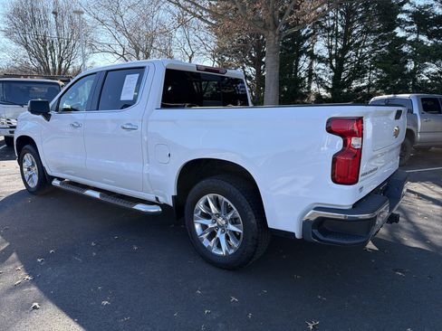 Used 2022 Chevrolet Silverado 1500 LTZ image 8