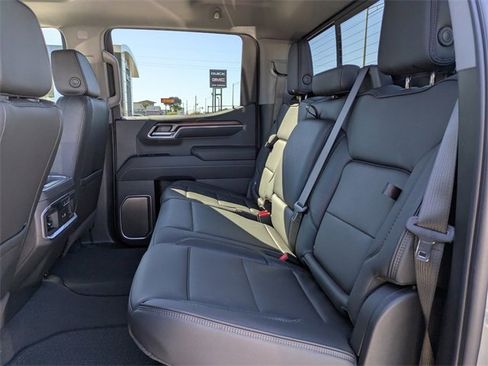 New 2026 GMC Sierra 1500 Denali w/ Denali Reserve Package image 13