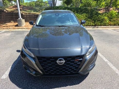 Certified 2024 Nissan Altima 2.5 SR FWD image 2
