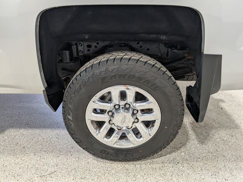 Used 2019 Chevrolet Silverado 3500 LTZ w/ Duramax Plus Package AWD/4WD image 13