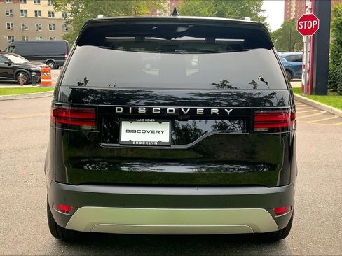 New 2026 Land Rover Discovery S AWD/4WD image 4