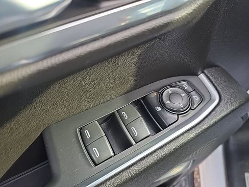 Used 2023 Chevrolet Silverado 1500 RST image 17