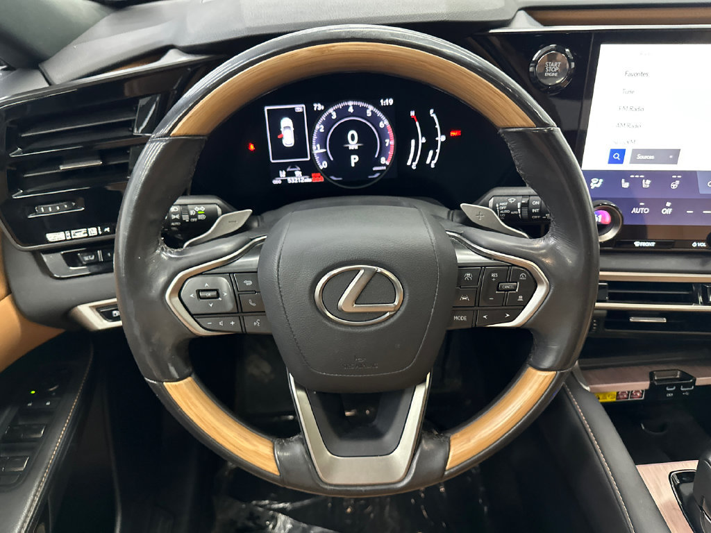 Used 2024 Lexus RX 350 Premium w/ Accessory Package (Z1) AWD/4WD image 26
