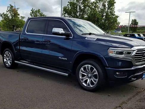 Used 2023 RAM 1500 Limited w/ Body Color Bumper Group image 2
