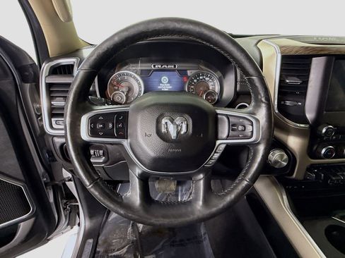 Used 2019 RAM 1500 Laramie image 13