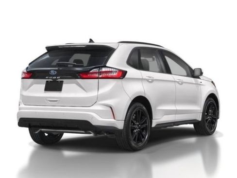 Certified 2024 Ford Edge ST-Line AWD/4WD image 3