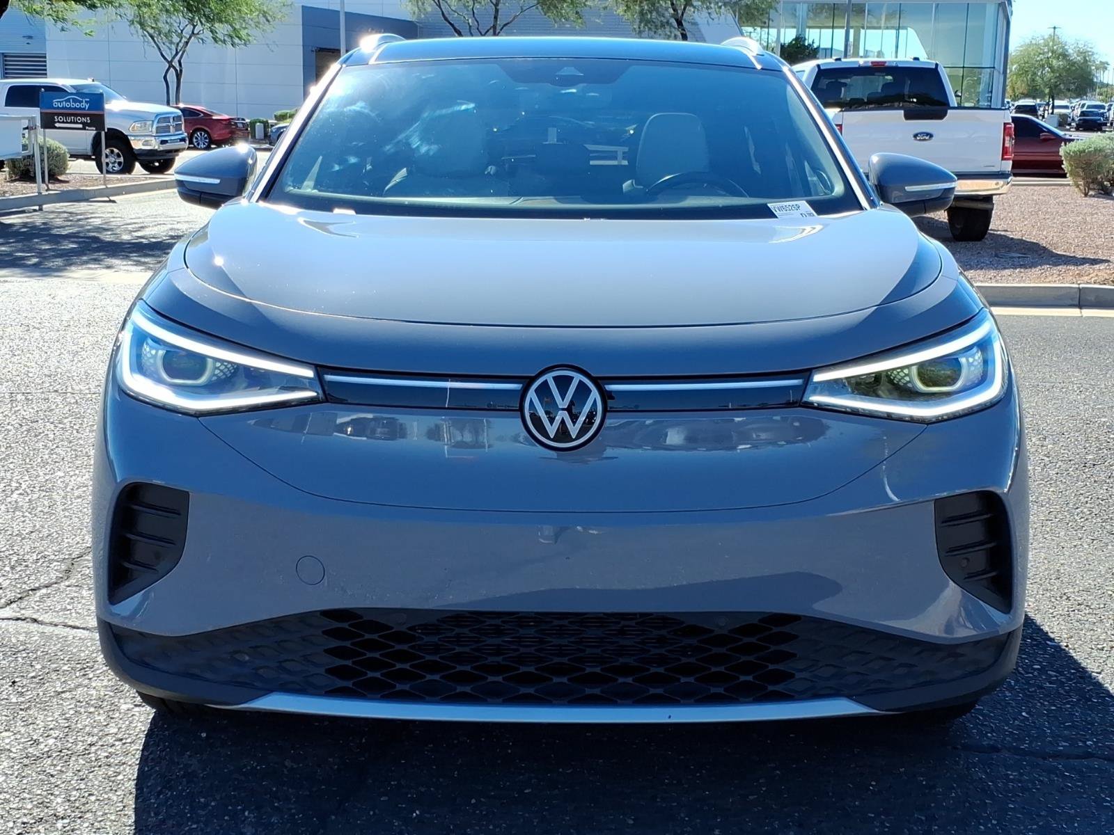 Certified 2022 Volkswagen ID.4 Pro S w/ Gradient Package RWD image 2