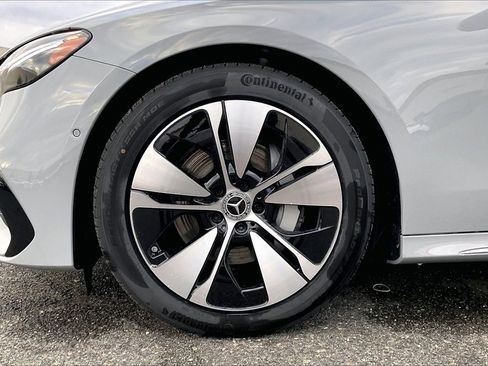 New 2026 Mercedes-Benz E 350 4MATIC Sedan image 11