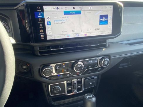 Certified 2024 Jeep Wrangler Sahara image 36