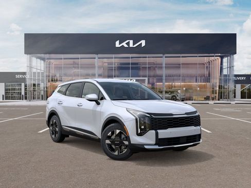 New 2026 Kia Sportage LX image 8