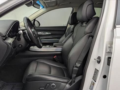 Used 2022 Genesis GV70 2.5T w/ Select Package image 13