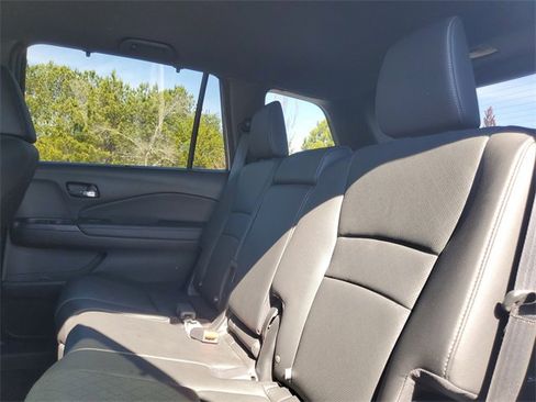 Used 2021 Honda Passport EX-L image 10