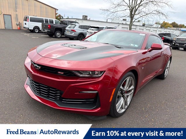 Used 2022 Chevrolet Camaro SS RWD image 3
