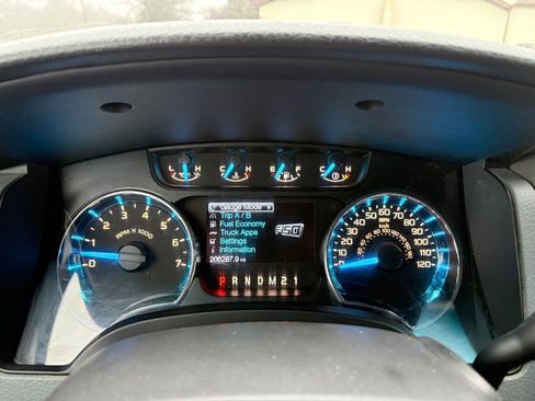 Used 2011 Ford F150 XLT w/ XLT Chrome Pkg image 14