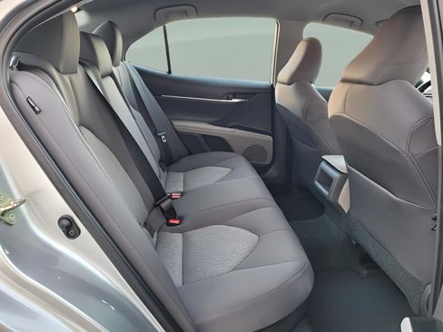 Certified 2020 Toyota Camry LE image 15