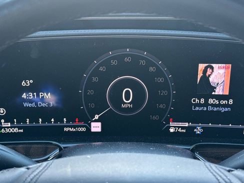 Used 2023 Cadillac Escalade Sport Platinum w/ LPO, ONYX Package image 39