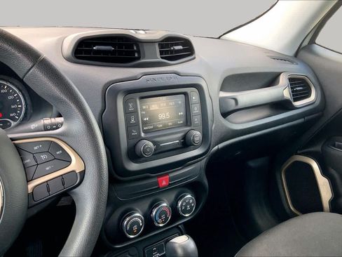 Used 2017 Jeep Renegade Sport w/ Power & Air Group FWD image 7