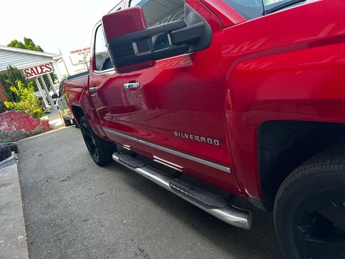 Used 2016 Chevrolet Silverado 1500 LTZ AWD/4WD image 5